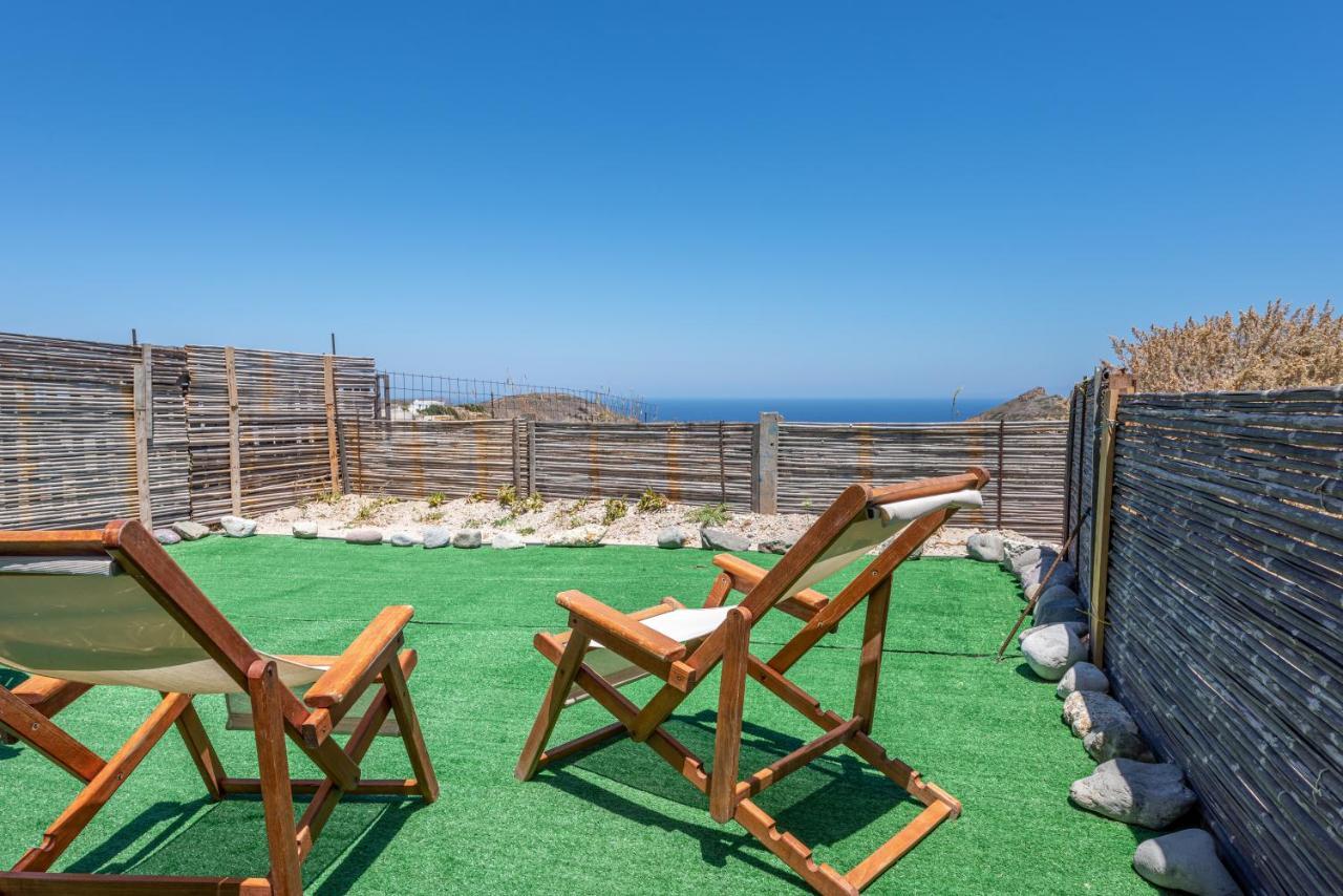 Plakes Sea View Apartment Plaka (Milos) Dış mekan fotoğraf